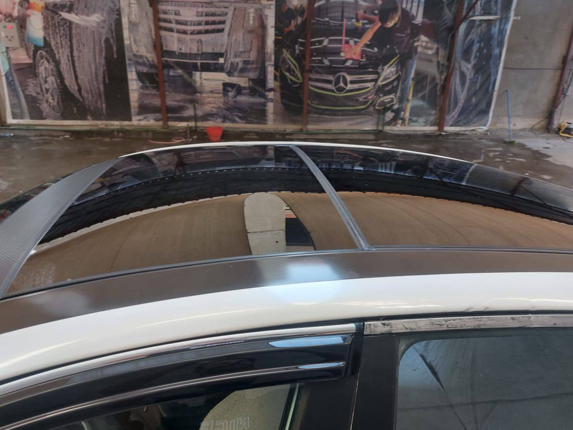 السلام عليكم
اوبتيما 2013خليجي
مكينه 2400
ماشيه 178
السياره فول 
بصمات 
بانوراما
تحكم كشن كهربائي 
تحكم سترن 
حداديه فول 
تايرات جدد
تبريد تدفئه
السياره ناعمه وحلوه 
وكاله بسمي 
بيه رشات صبغ 
السعر 105وبيه مجال قليل 
***********
مكاني الرفاعي
