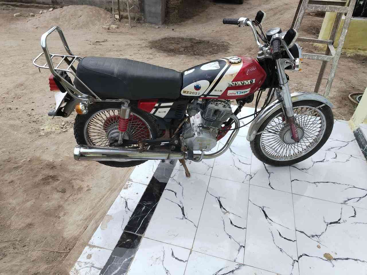 سلام عليكم للبيع موديل ٢١ اوراق اصولي مكفوله كفاله عامه برغي ما مفتوح بيها تواير بلكارتون كهربائيات كامله السعر ٧٥٠ وبيه مجال قليل حگ الجيك مكاني ناصريه قضاء الاصلاح اكثر ستفسار اتصال 
***********
