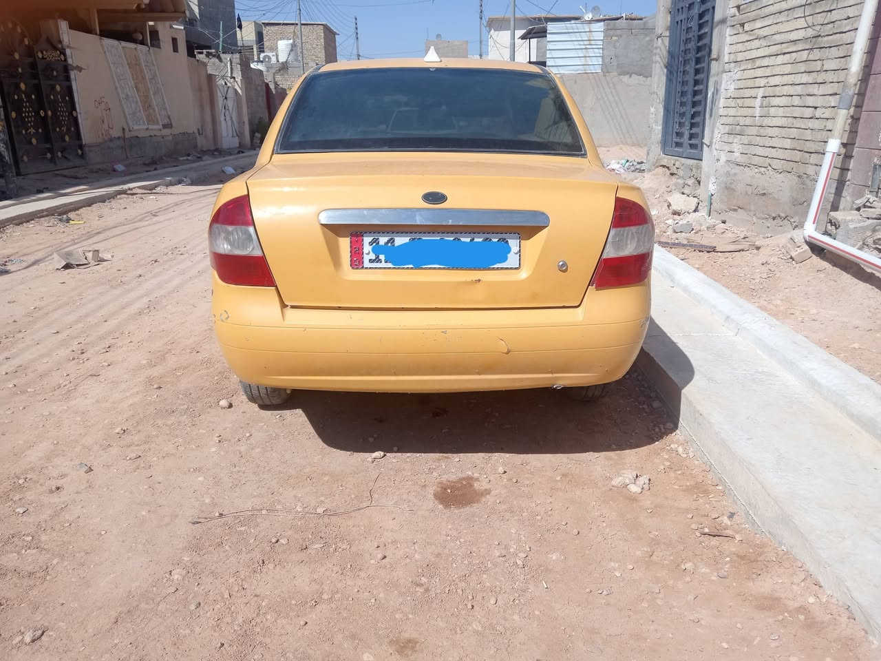 بيع سريع طيبه 2015 بيه بس جاملغ مبدل وخياس بالهلال مأشر عليه كير مكينه مكفول تبريد شغال رقم بغداد دولي هيه غرامات مصفره السعر 30 وبيه مجال للشراي العنوان كربلاء مامتواجد ع فيس اتصال ***********
