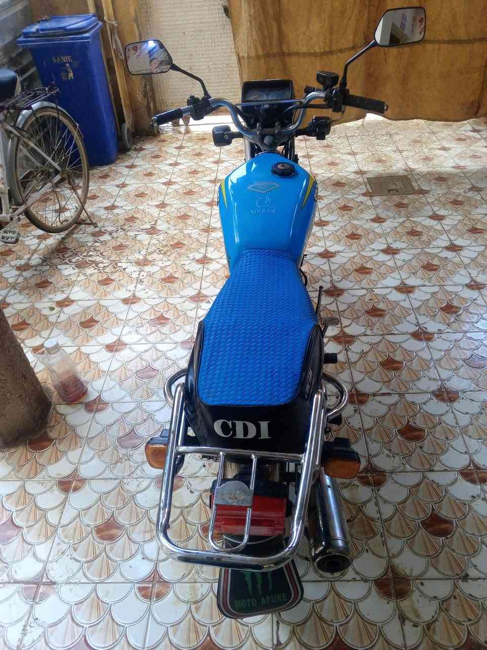 سيفان موديل ٢٠١٩
كامل من كلشي 
اورق أصولية 
السعر ٣٥٠
كاطون الرازي قرب السرية 
***********
