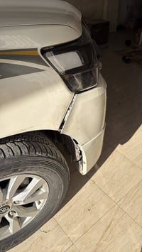 لاندكروز ١٧ وايت اديشن رقم بغداد دولي  ماشي ١٣٦ حقيقي نظيفه بيها ملاحظ...