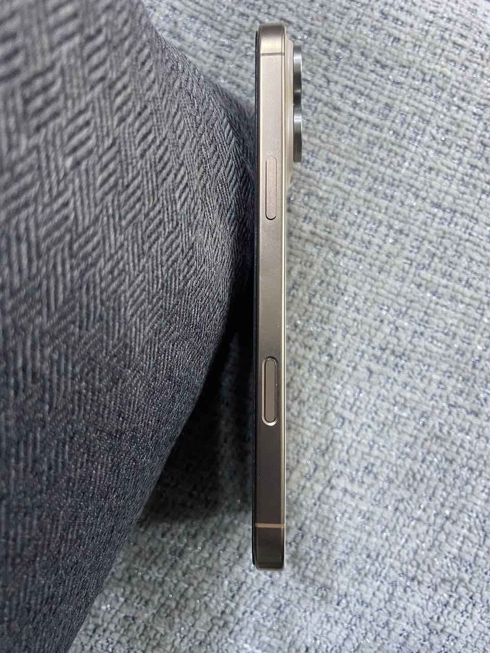 ايفون 16 برو ماكس للبيع
ذاكرة 256 بطارية 92 بعدة داخل الضمان جهاز شرق اوسط ماستر كارتون مالته ضايعة يعني بدون ملحقات ابيع سعر 1250 مكاني بعقوبة ومتواجد على الوتستب وخاص شراي اتصل جهاز شخط مبي نضافة فول وخير من الله ***********
