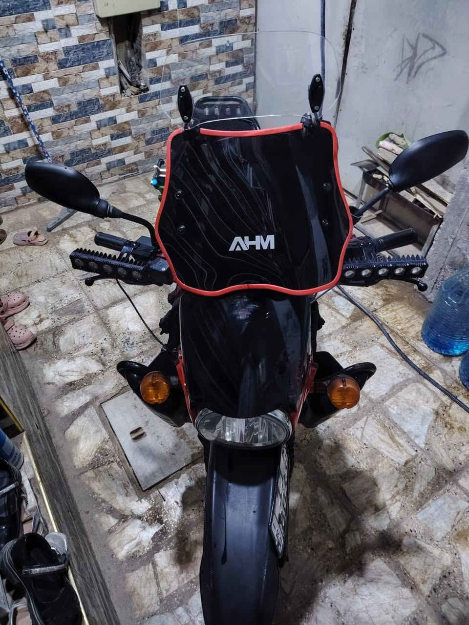 بوكسر جبلي موديل ٢١ رقم بغداد
ب 2100
الاتصال على هذا الرقم +964 786 547 2654

