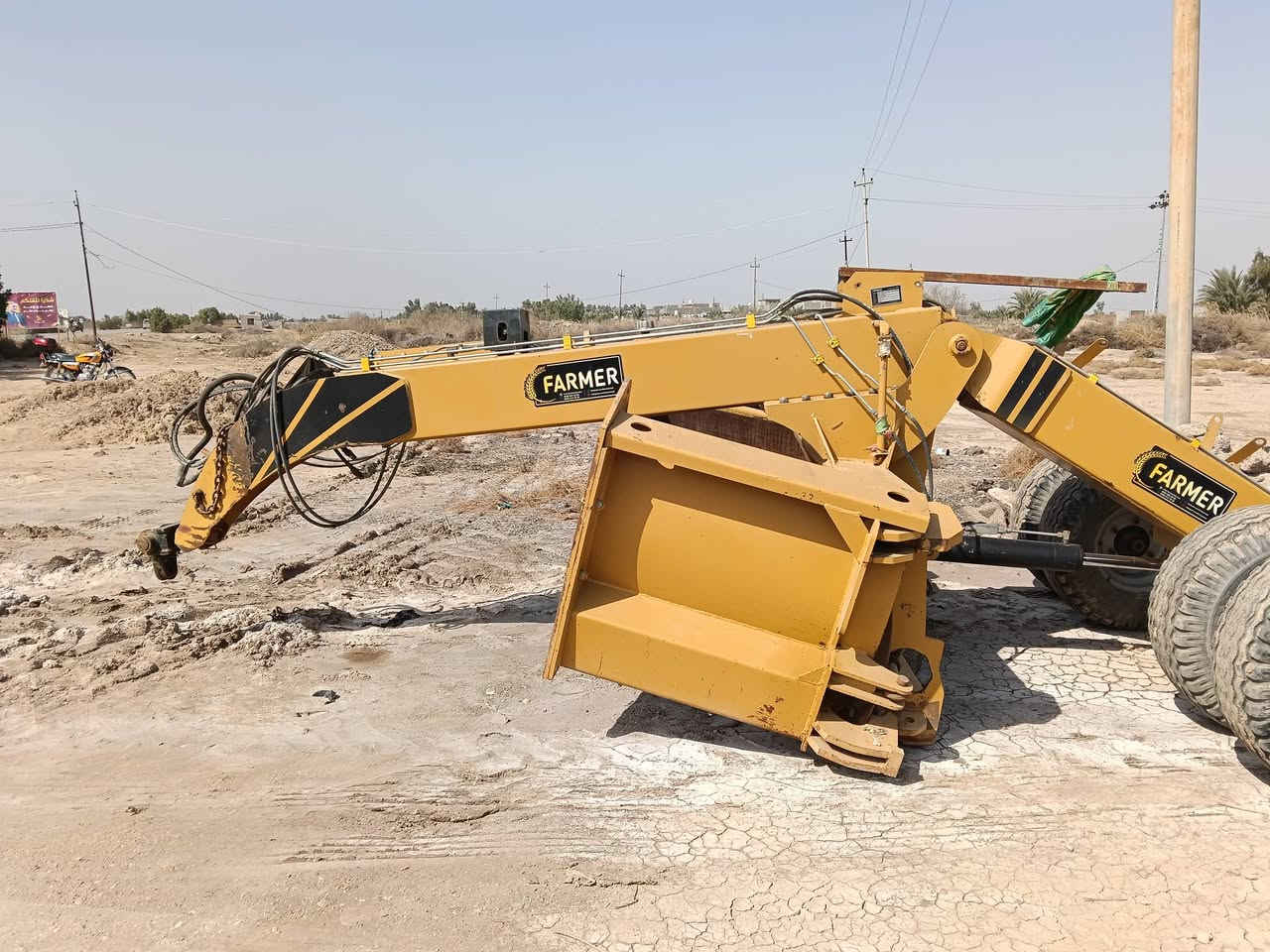 معدلان 4متر نوع فارمر موديل 24 مع الجهاز نوع الجهاز كوري شاشه سوداء مكاني واسط ***********
