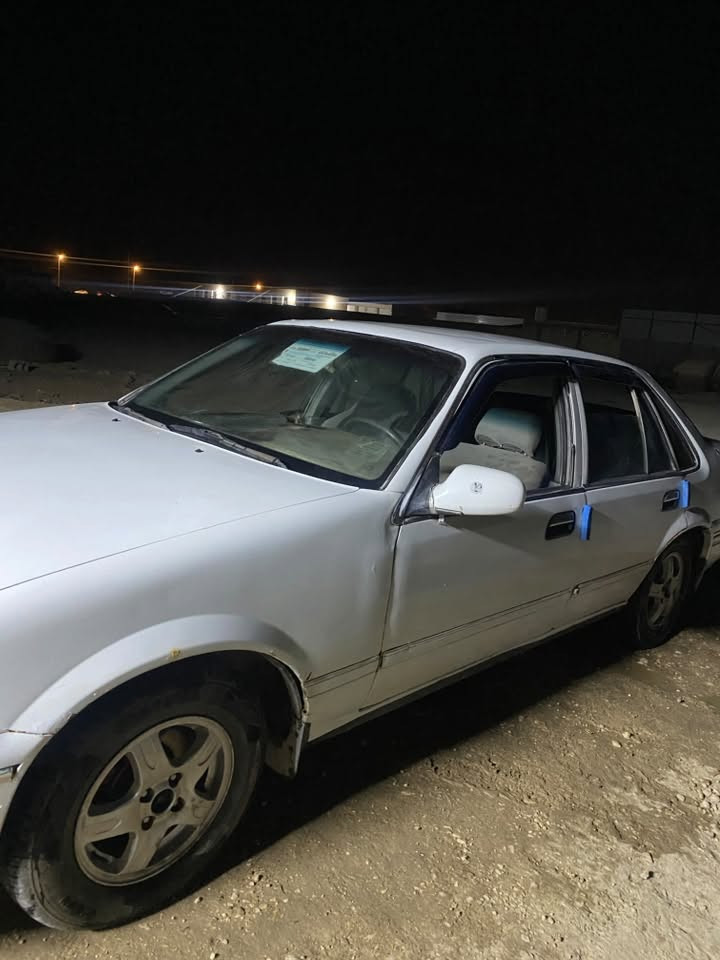 السلام عليكم
برنس فراشه موديل 96
محرك 2000
كهربائيات شغاله ناقصها مسجل وهالأمور 
الجامات ٣ كهربائي يشتغلن وعندك وحده من الوره ماعرف شبيها
مشروع وطني 
مثل متشوفون بالصور بالواقع احلا لان صورتها بليل 
كير ومكينه حلوات بس اللبس مالتها تعبان شويه يتبدل ب٤ الألف مافارغ جان بدلته 
سعرها ٢٣
رقم بابل مثل ماموضح 
ملاحظة: راعيها موجود وأعرفه ويحول مكانه بالسماوه تريد ادزلك رقمه وتروح تحول تريد اجي وياك وتحول وذا التحويل عليك فلوس التحويل ينزلن من السعر تريد اني احولها باسمي وبعدين احولها الك يبقى سعرها ب٢٣ بكيفك بعد … رقمي ***********

