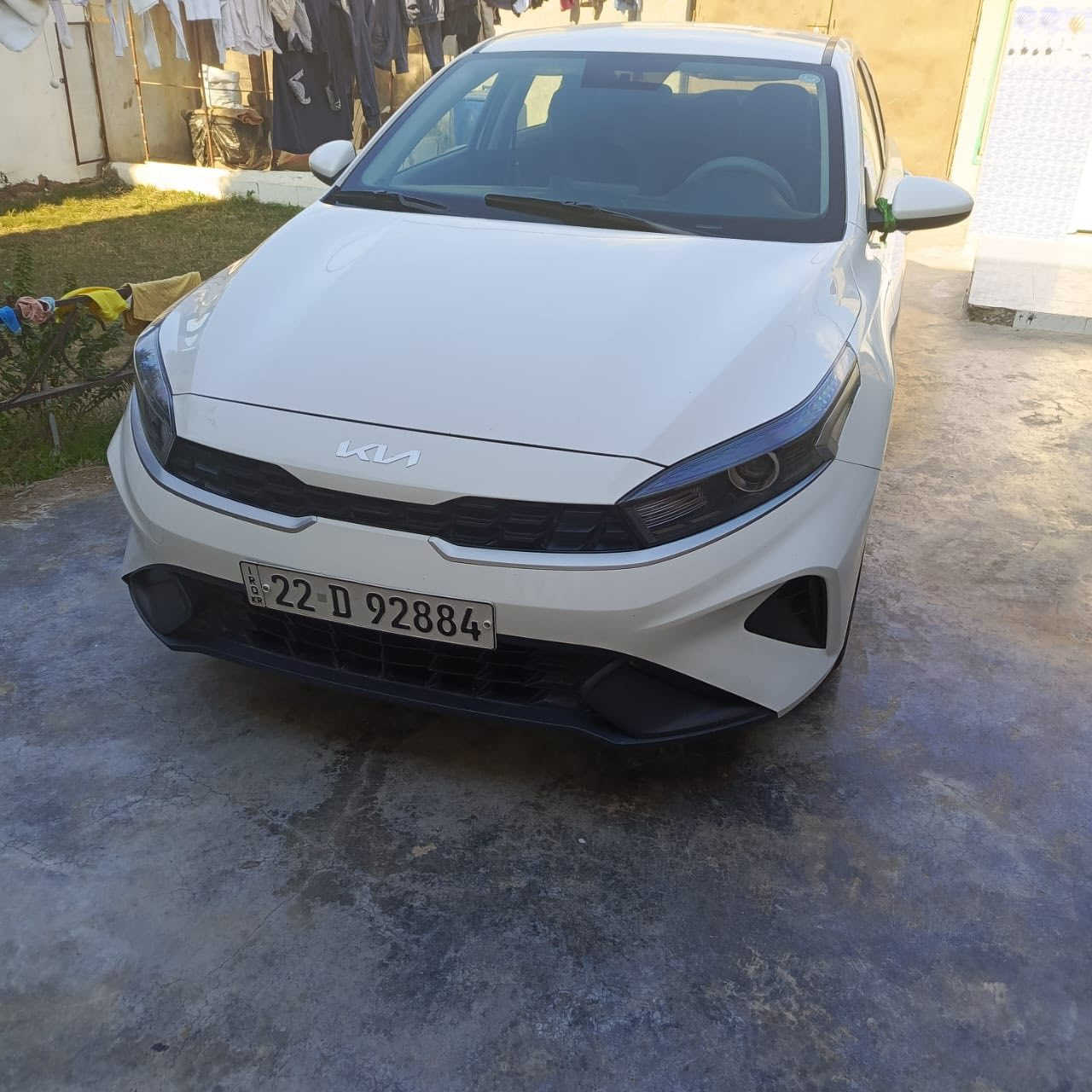 السلام عليكم
سيراتو موديل 24محرك 2000مكفوله كفاله عامه عدا رصعه باب السائق مكان واسط الزبيديه السعر 180
وبيه مجال 
*********** 
***********
#ملاحظه / اني مكلف بالنشر اتصل براعيها 👆🏽
