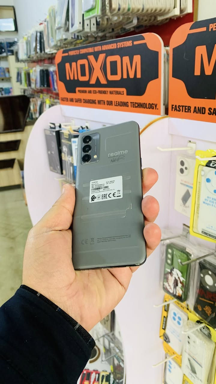 ريلمي gtماستر
نضيف معروف معالج سناب دراكون 778
تصوير سلاسه كلو فول 
مراوس حسب القناعه 
مهتم راسلني


**إذا كنت صاحب هذا الإعلان وتريد حذفه لأي سبب، رجاءا أرسل رسالة إلى الدعم الفني**