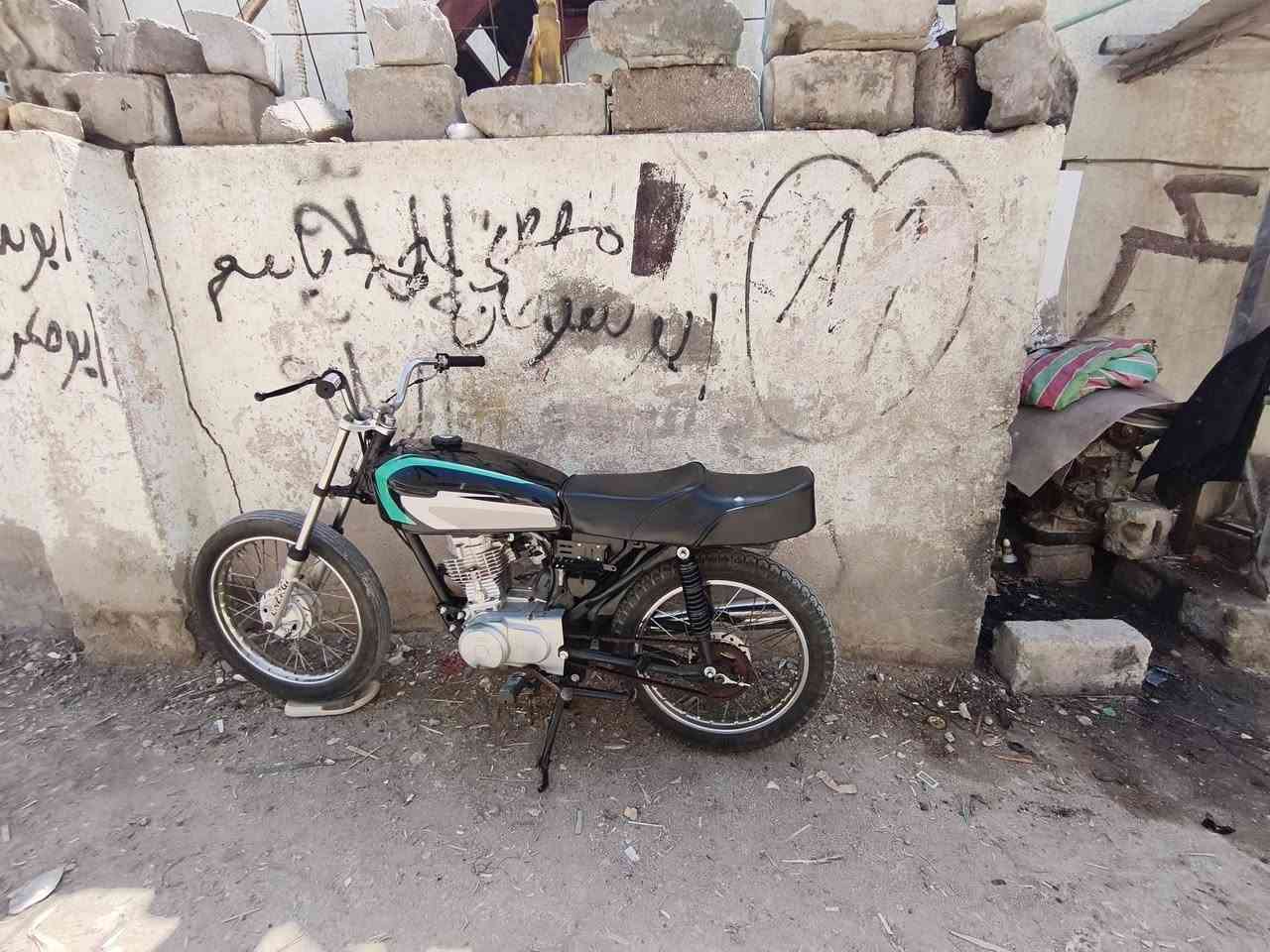 دراجه ايراني كلك كلك للبيع فول نضافه محرك مفتوح بوشه وبستم واخرس ما نقصه اي شي دراجه رزنه فول غراض كل جديد شاصي مكفول لشراي يجي خاص مكاني ذي قار قضاء الجبايش


**إذا كنت صاحب هذا الإعلان وتريد حذفه لأي سبب، رجاءا أرسل رسالة إلى الدعم الفني**