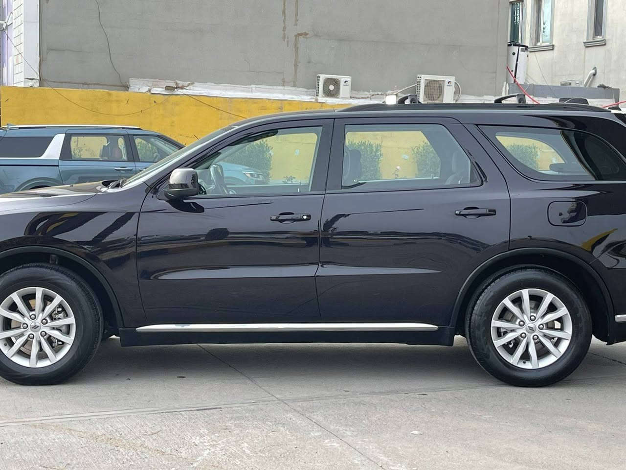 سلام عليكم
للبيع نقد فقط موديل ٢٠٢٠ 
مكانهه أربيل
 سنويه بأسمي 
بيهه مكانات صبغ 
سونار وصور حادث بلمنشور 
محرك ٣٦٠٠ 
منضومه غاز 
مابيهه اي نقص 
سعر ١٩٨
***********
