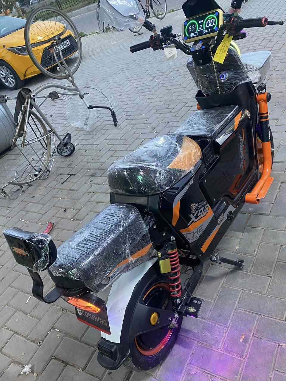 للبيع x900فول جديد صار شهر مآخذه جديد حيل ليتات كامل مكمل جاهزمن كلشي تايرات جديد سرعه 99 5بطاريات ماطور حيل جديد سعر 500بي مجال حك جيه ***********
