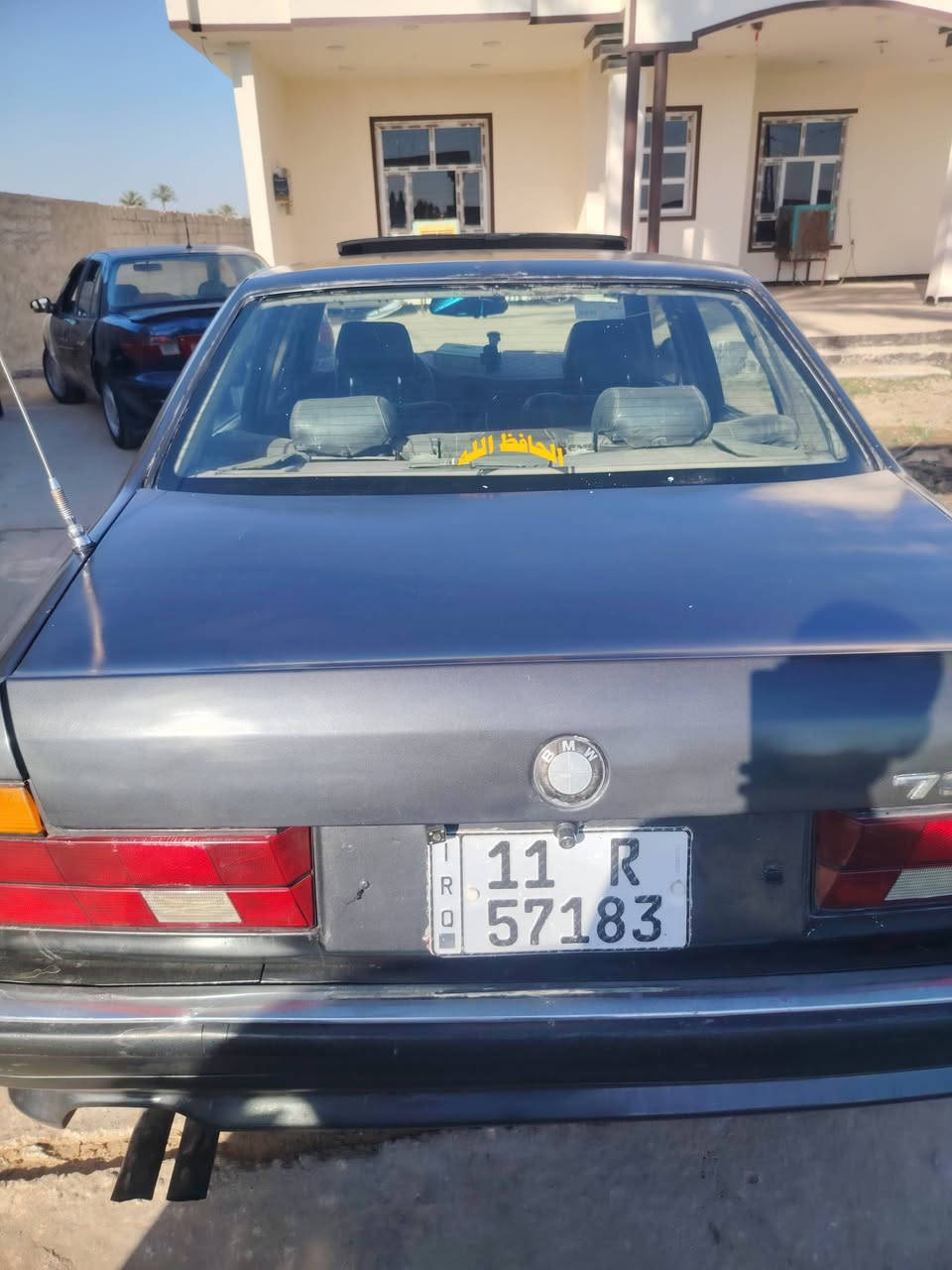 بي ام 730 محرك 30 رقم بغداد الجديد محرك وكير مكفول جديد تبريد على السويج غرفه جلد جديد السياره ما تخلي عليها ربع دينار التحويل ثاني يوم السعر 55 وبيها مجال....  المكان بغداد ـ ابوغريب ***********
