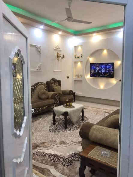 بسم الله الرحمن الرحيم بسبب الوعود الكاذبة اعيد نشر بيت للبيع في ديالى بهرز خلف  جامع مله روزي مساحه 255م حديث اساسه دنك ورباط للاستفسار الاتصال على الرقم ***********
