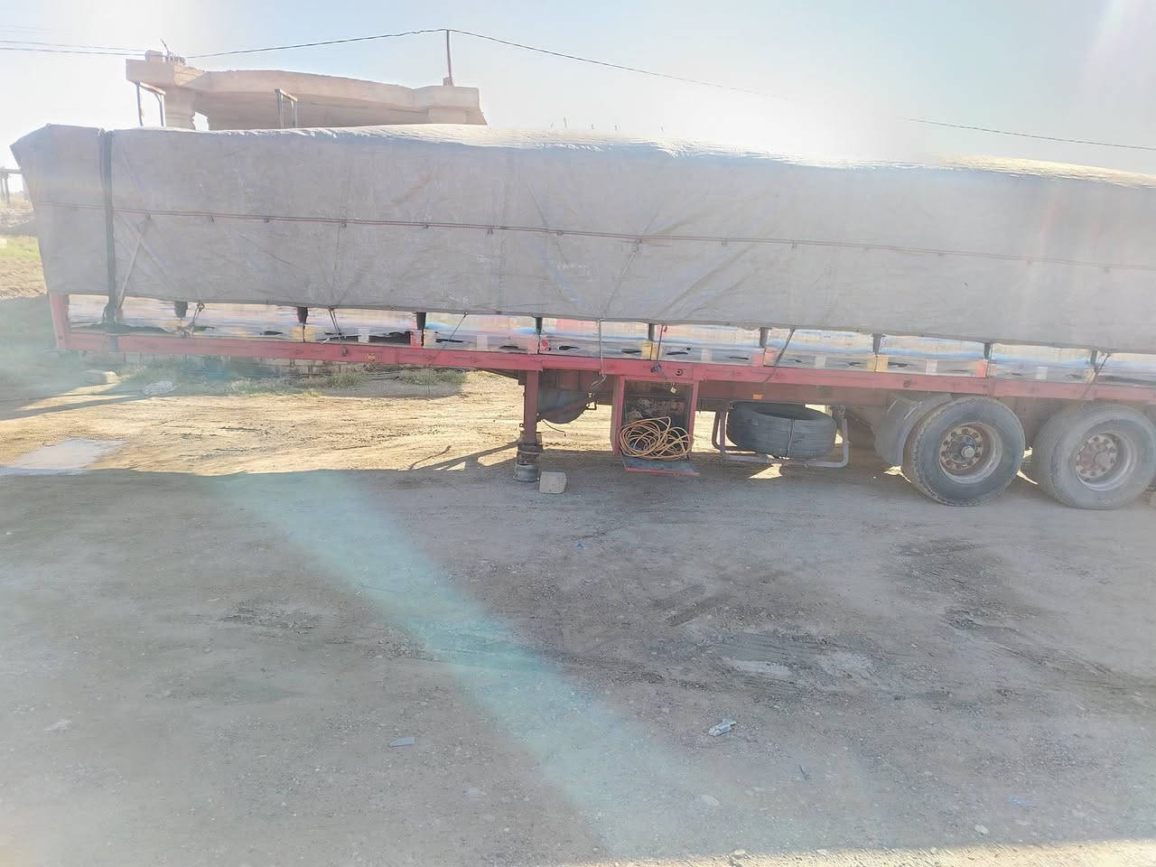 السلام عليكم اعادة نشر بسبب الوعود الكاذبه   عربانه المانيه 13/60 ثلاجه ومطبخ وصناديك فرشه خشب ع الشغل. تم تنزيل السعر الئ 25 ورقه مكان العربانه كركوك ***********
