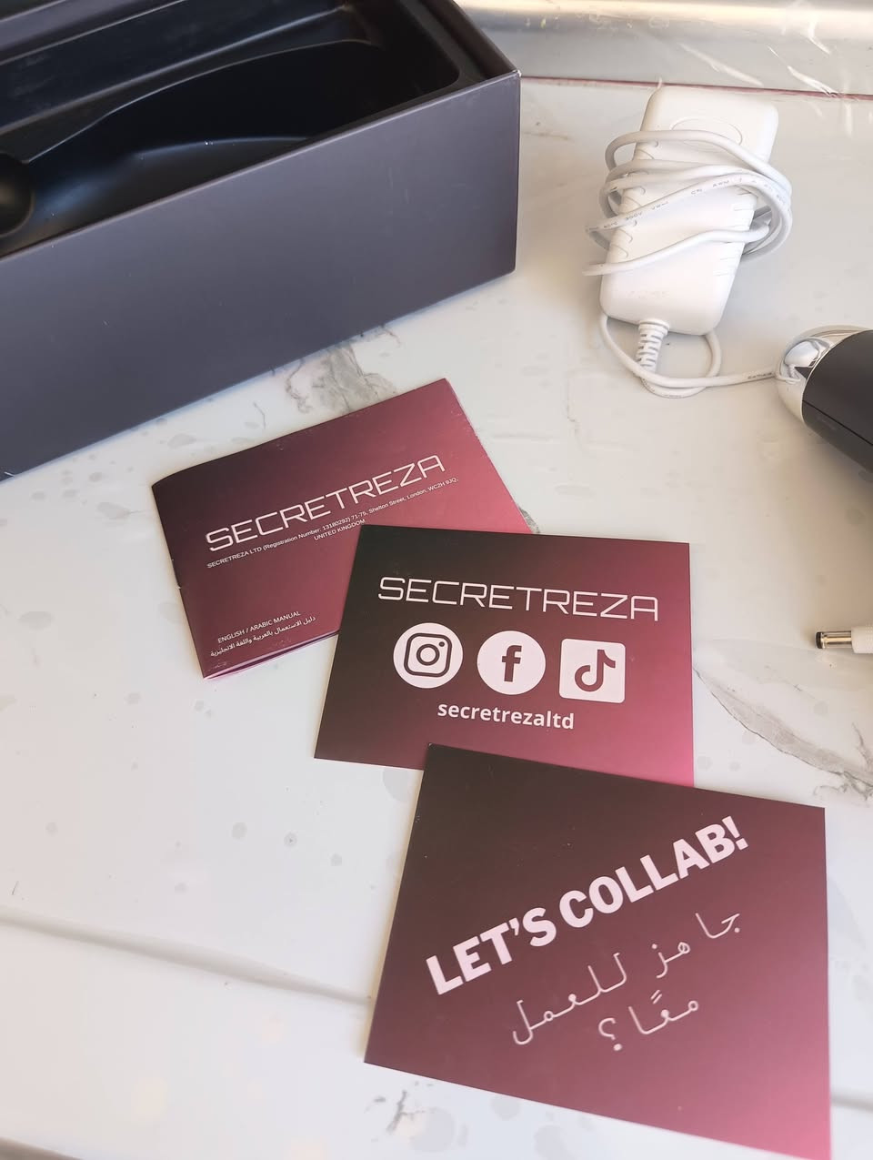 ✨ جهاز ليزر إزالة الشعر المنزلي ✨
ودّعي الحلاقة اليومية وخلي نعومة بشرتج تدوم أكثر 💖
جهاز ليزر عملي وأنيق بتقنية حديثة يساعد على تقليل نمو الشعر بسهولة من البيت 🏡
مناسب لمختلف مناطق الجسم ويتميز بـ:
✔️ تصميم مريح وسهل الاستخدام
✔️ عدة مستويات للطاقة حسب نوع البشرة
✔️ تبريد وتقليل الإحساس بالحرارة
✔️ استخدام سريع ونتائج تدريجية واضحة
✔️ اقتصادي ويوفر عليج صالونات الليزر
📦 الجهاز كامل مع الملحقات
مستخدم شهرين فقط السعر 250 الف 
عدد الضربات ماله نهاية


**إذا كنت صاحب هذا الإعلان وتريد حذفه لأي سبب، رجاءا أرسل رسالة إلى الدعم الفني**
