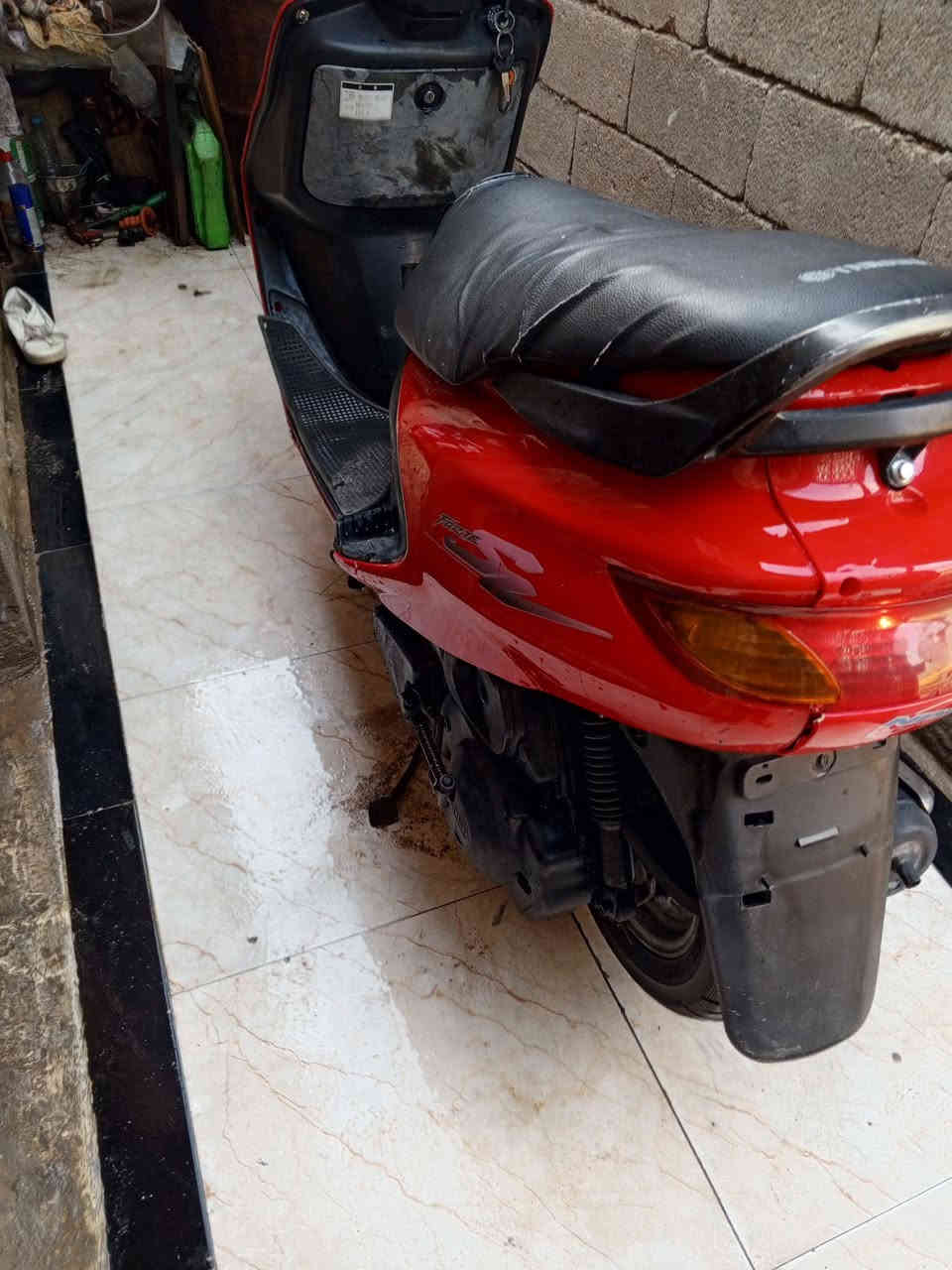 فراشه للبيع دراجه كامله كلها شغاله سلف هندر كهرباء كلهه شغاله بلاد سعر 450العنوان الاصمعي الجديد ***********
