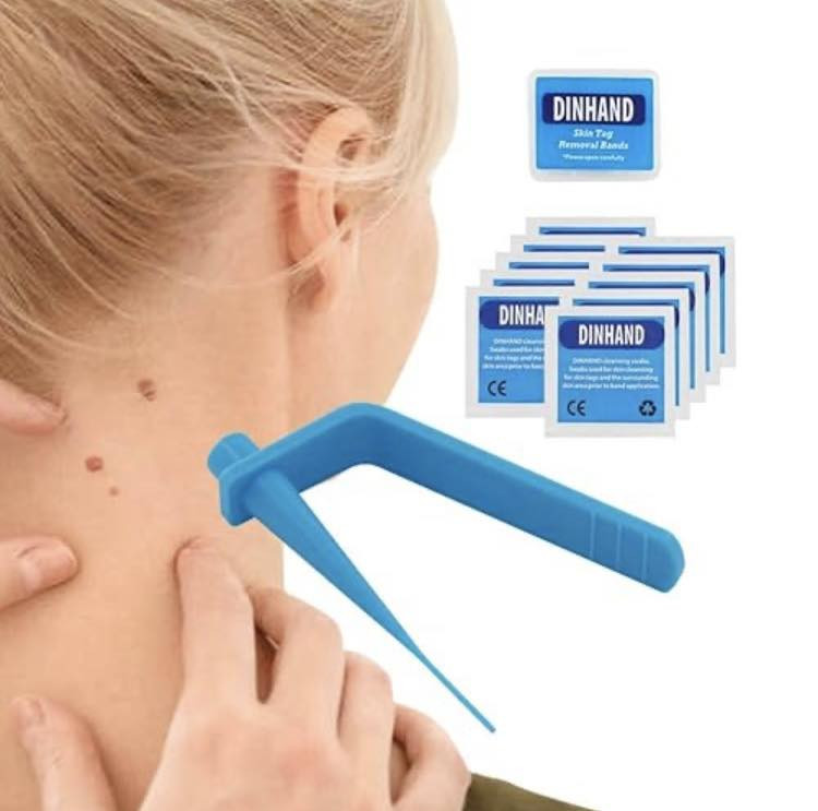 مناديل تنظيف DINHAND (DINHAND cleansing swabs)، وهي مصممة خصيصًا لتنظيف الزوائد الجلدية والمنطقة المحيطة بها قبل استخدام أجهزة إزالة الزوائد. 
الاستخدام: تستخدم لتطهير وتنظيف الجلد قبل تطبيق شرائط إزالة الزوائد الجلدية. 
المميزات: تأتي في عبوات فردية جاهزة للاستخدام. 
العلامة التجارية: DINHAND، وهي متخصصة في منتجات العناية الشخصية وإزالة الزوائد الجلدية. 

كميه كلش جبيره سعره 10


**إذا كنت صاحب هذا الإعلان وتريد حذفه لأي سبب، رجاءا أرسل رسالة إلى الدعم الفني**