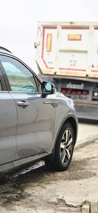 للبيع للبيع سورنتو موديل 2021 وارد أمريكي حادث بنيد وجاملغ  وبابين جهة...