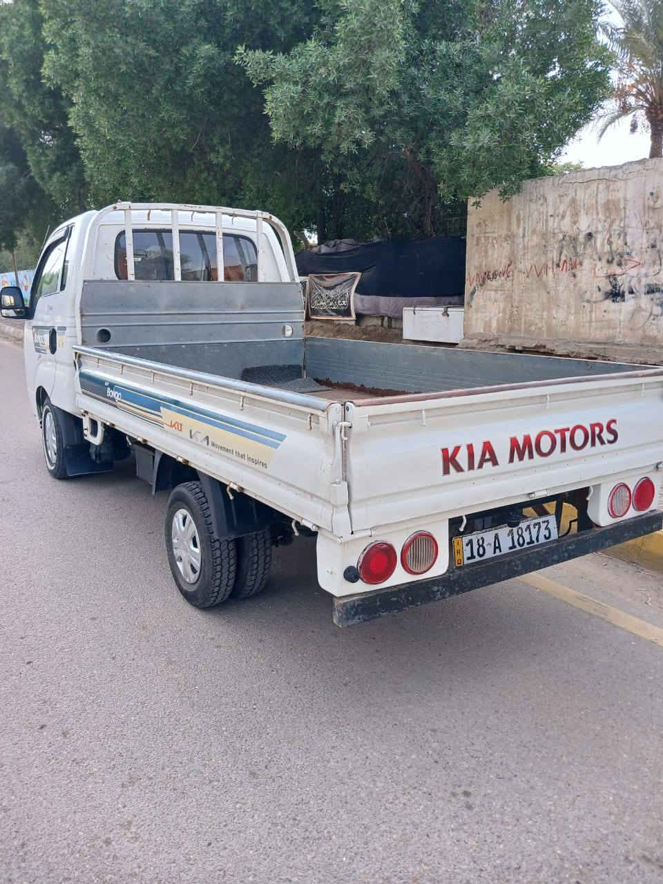 السلام عليكم كيا 2010  كفاله عامه  مكينه حداديه كير كله جديد للستفسار ***********
