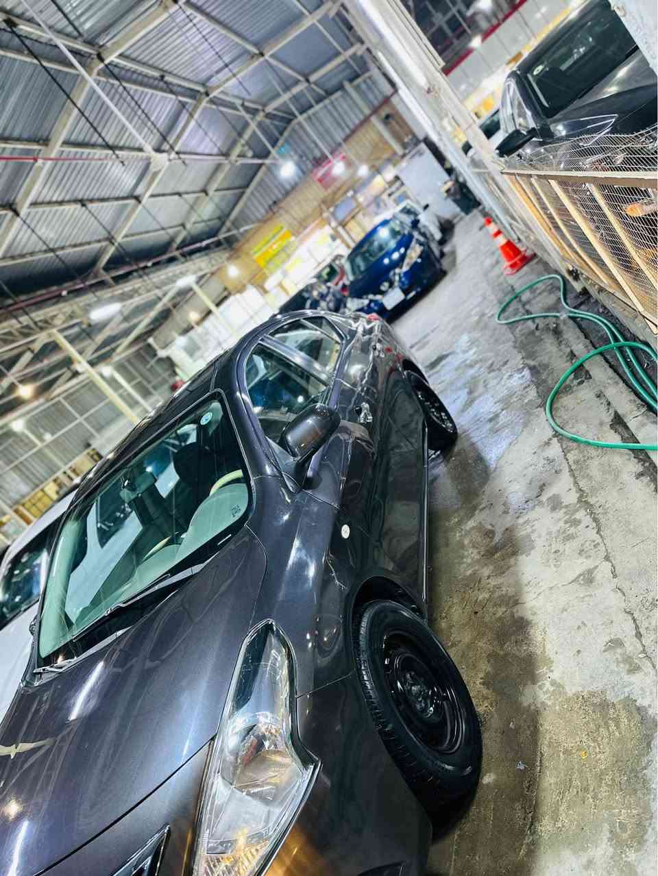 نیسان سنی 
مۆدیل2018
(1)یەک پارچەی هەیە کەمێک ژورێی گرتووە
 گێر و مەکینە بەشەرت
 سحری: 88$ مەجال
 ژ.م *********** أربيل, العراق
