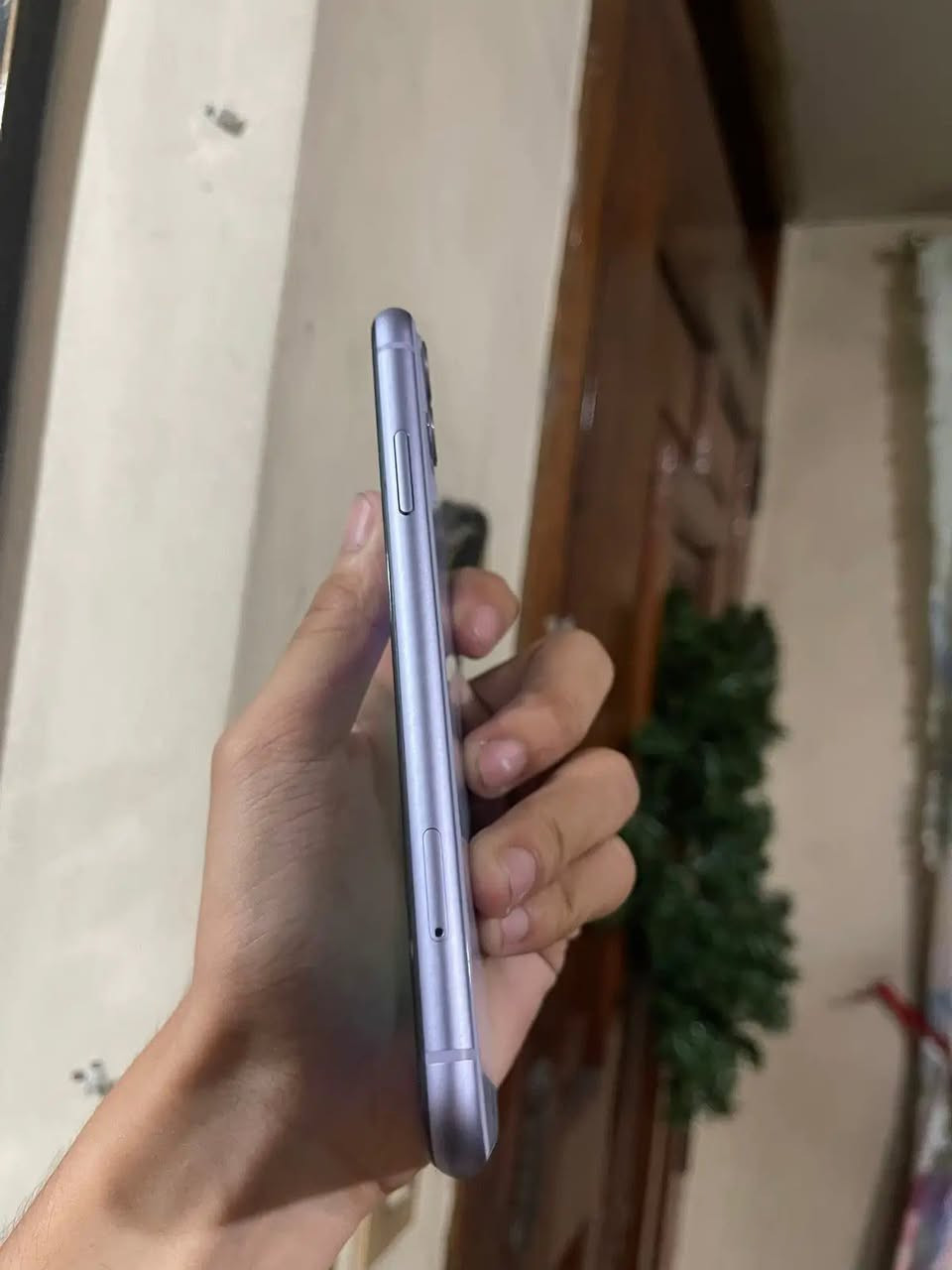 آيفون ١١ عادي
مكفول من الفتح وتر الجهاز 

ذاكره 128

بطاريه 96 جهاز مال بيت نضافه 100/90

سعره 275 بي مجال بسيط 

وتساب ***********

مكاني حله
