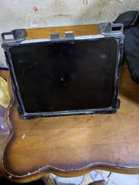 ‏للبيع شاشةجارجر 2017 أصل سعر 200 هاتف 07714977351متوفروتساب واتصال