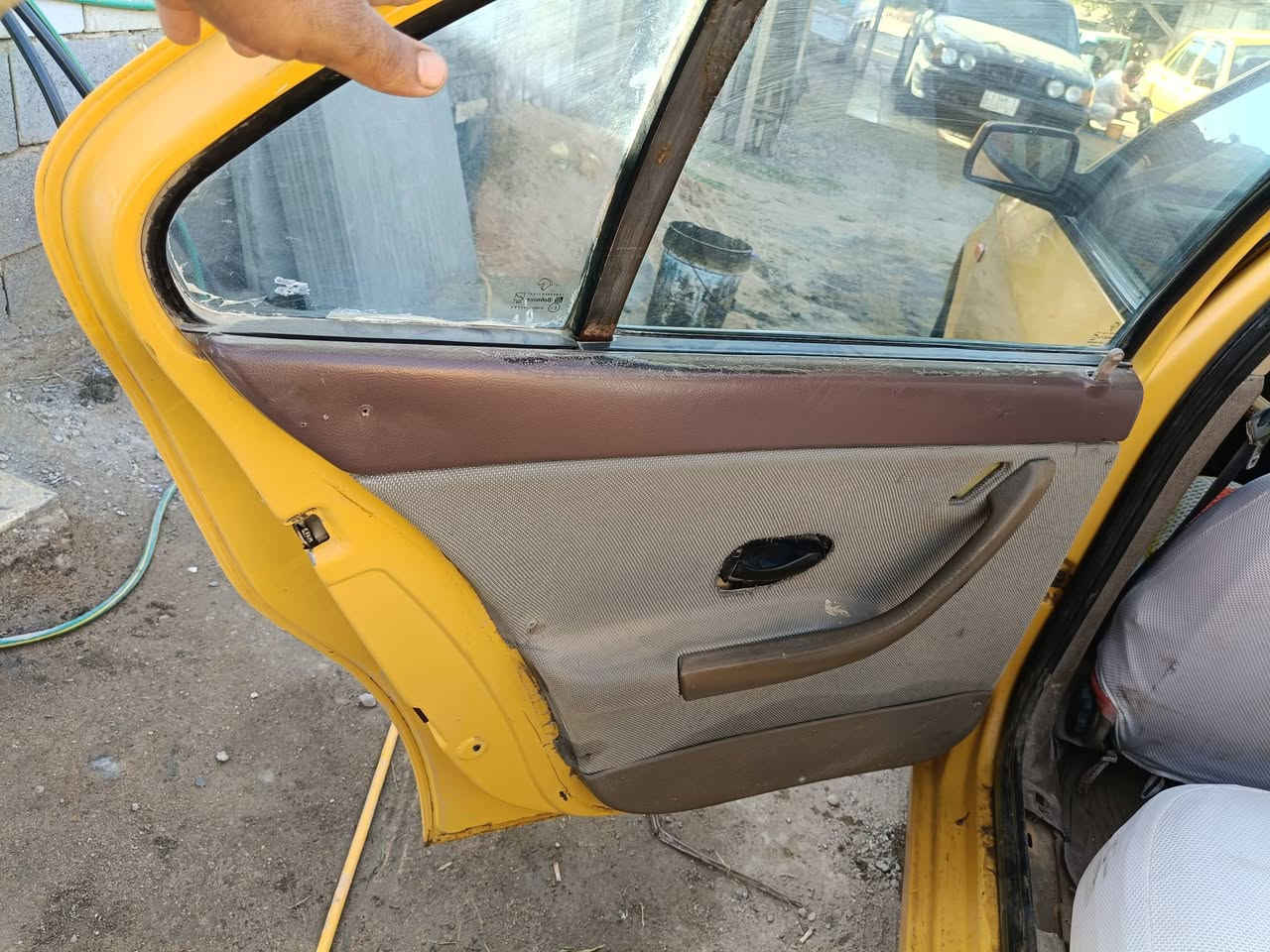 سمند 11سيارة جاهزة بس التبريد مايشتغل والباقي كله شغال سنويه ساقطة شرط التحويل السعر 25 نقد وترهم اقصاد 30 مقدمة 15وكل شهر ورقتين مكان السيارة الرميثة


**إذا كنت صاحب هذا الإعلان وتريد حذفه لأي سبب، رجاءا أرسل رسالة إلى الدعم الفني**