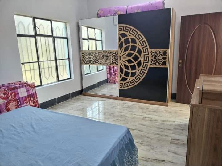 مزرعه قصر الفيروز  منتجع كامل اجواء من البهجه والهدوء والخصوصيه 🎻🎸🌿🌴🏕️🌲🎸🎻
للعوائل+شباب
📍صلاح الدين/قضاء بلد 

      يتضمن المكان كل وسائل الراحه وأفضل خدمة 🎻
🎸 ببناء حديث بتصميم عصري 🏡 
🎸 الخصوصية والامان والنظافة💯
🎸 كهرباء على مدار الساعة 24🔋
🎸 شبكة اتصالات انترنيت📲
🎸 مسبح كبير وصغير للاطفال 🏊
🎸 صحيات داخليه  🫧
🎸 مكان مخصص للشواء 🍖🍗
🎸 كراج سيارات كبير 🚙🏎️
🎸 العاب ترفيهيه 🏓
🎸 تحتوي على صاله كبيره مجهزه ومؤثثه وغرفه نوم ومطبخ مجهزة بالكامل 
🎸حديقة كبيره  💐🌻🌹 
نستقبل الحجوزات من عوائلنا الكريمة  على مدار الاسبوع  بنظام حجز شفت واحد و (24) ساعة مبيت
الشفتات الصباحي من 10صباحا لل6 مساء 
والمسائي من 8لل8الصبح

للحجز الاتصال وتساب ***********
***********
ا
