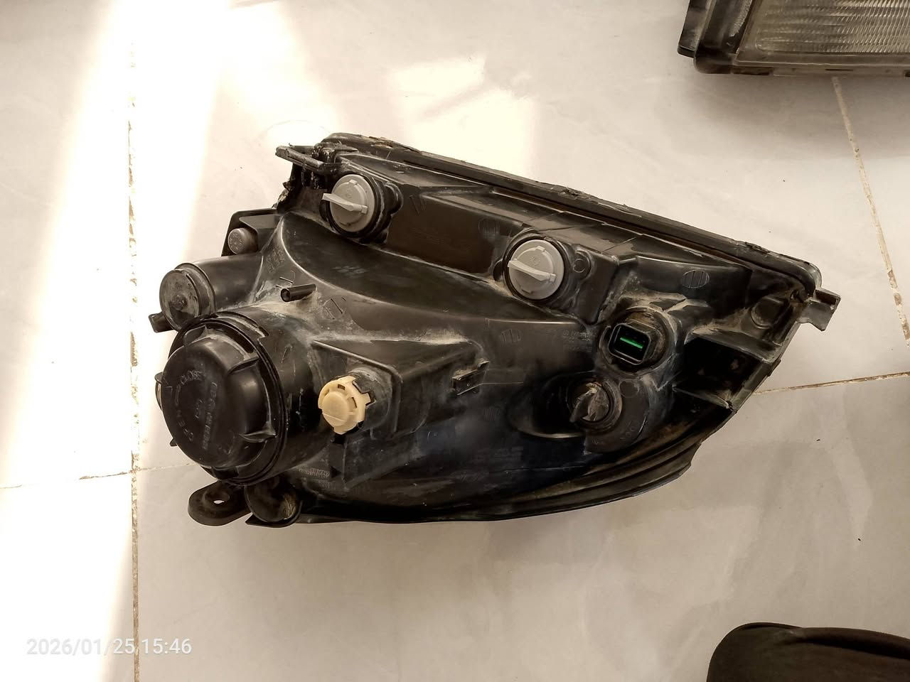 يا الله سلام عليكم
عندي لايتات مال توسان 2007 للبيع نضيفات 
قيم وخذ بلي يرضه بي الله  

عنواني بغداد الاعلام الشباب 
هاذ رقمي ***********
