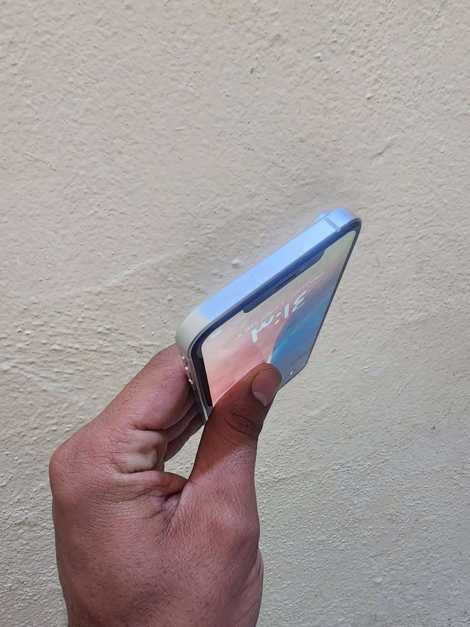 سلام عليكم 
Xs Max
جهاز كلش حلو ونضيف جداً 
ذاكرة ٦٤ 
بطاريه ١٠٠ شرط اصليه 
فيس ايدي متوقف 
للبيع او مراوس ب ايباد حديث او ايفون احدث ونطي فرق 
السعر ١٧٥ 
*********** بي واتساب
