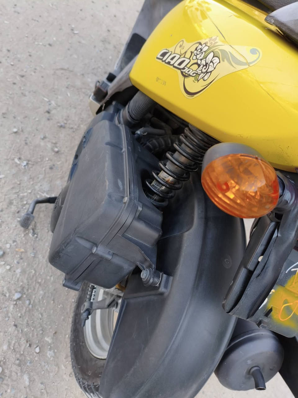 #للبيع

#دراجة فلة ياباني  ( نوزل) 
#موديل 2012  كفالة عامة
#لون اصفر مميز  وصل المعرض موجود طالعة م̷ـــِْن الوكيل  بتاريخ  11/10/2025
العنوان - ديوانية سوك التجار   
السعر  خاص


**إذا كنت صاحب هذا الإعلان وتريد حذفه لأي سبب، رجاءا أرسل رسالة إلى الدعم الفني**