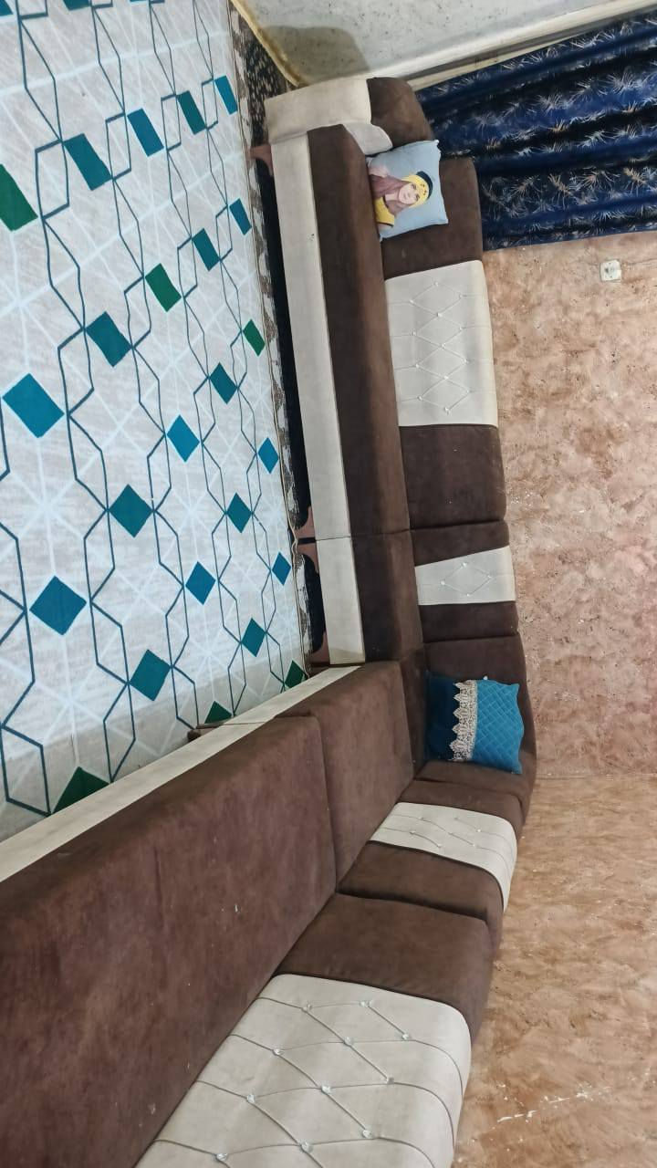 ديوان 10مقاعد تسكام وقوي ثكيل تكمه جديد كلش اي ضررمابي سعره 250يوجد توصيل داخل كربلاء ***********
