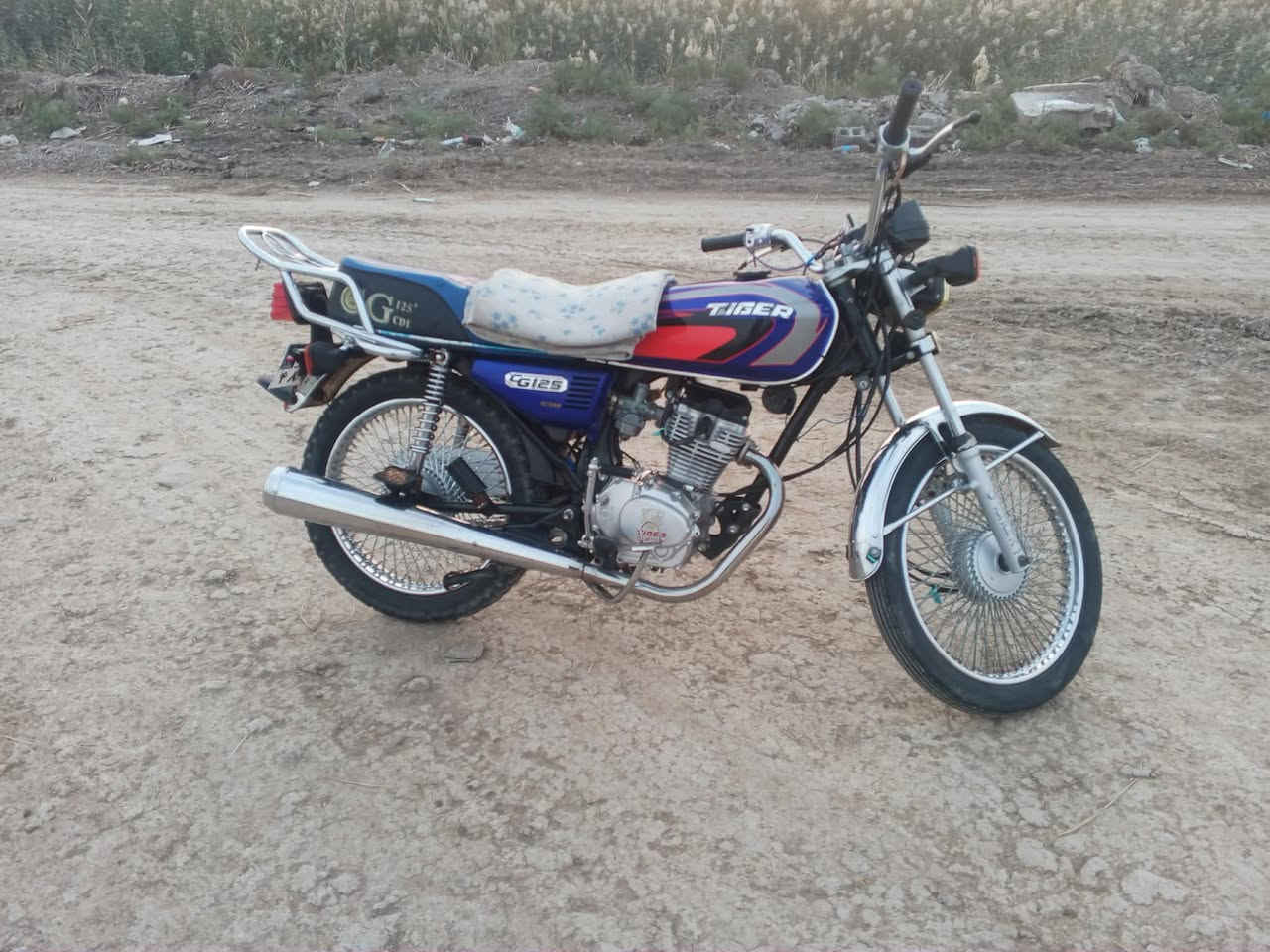 سلام عليكم  دراجه  تايكر موديل عشرين مكفوله كفاله عامه اوراق مستعجل على بيعه السعر خاص ***********
