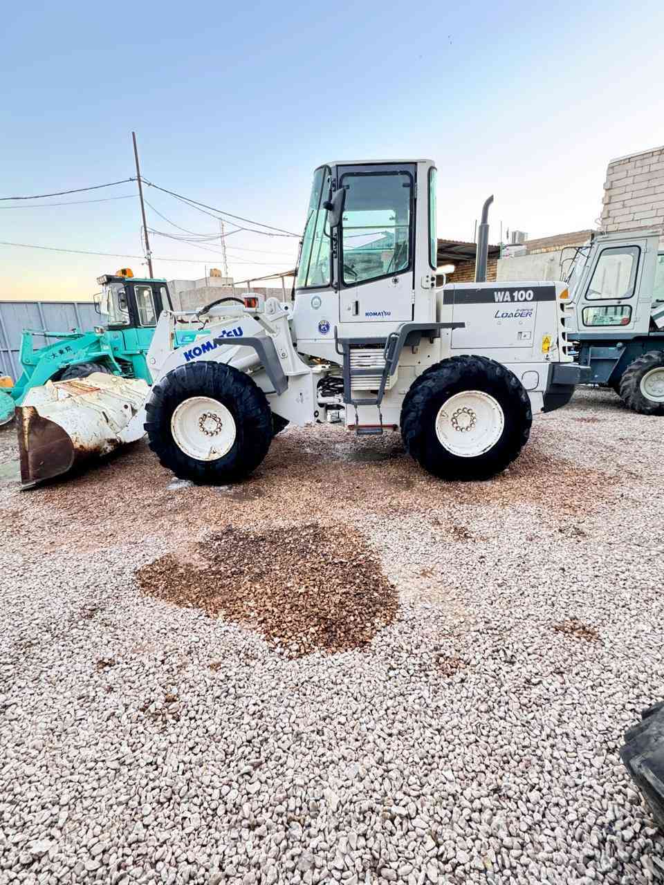 دخول جديد كوماتسوه حجم 100
كير ميكانيكي محرك 4سلندر كمنز تبريد العنوان 

العنوان النجف شارع المطار معرض الإخلاص للمعدات الثقيله 

***********

***********

المستورد إبراهيم الغزالي
