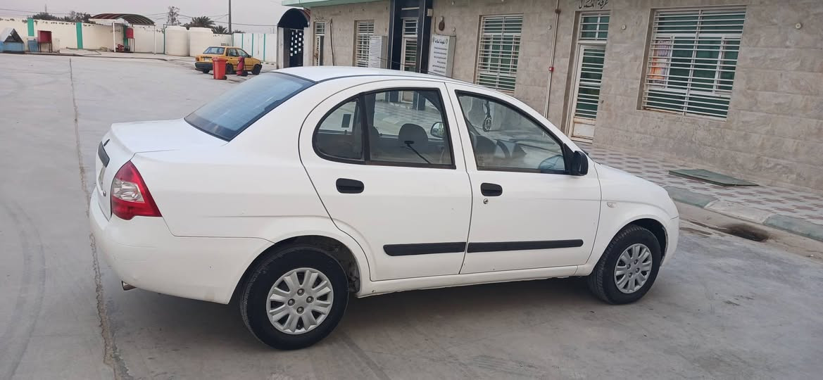 السلام عليكم
تايبة إيراني 2012 كفالة عامة عله وضع الشركة 
كير مكينه حداديه تبريد شرط تخم تاير رقم مميز سنويه 2030 
مداور ثاني يوم السعر 47 وبيهة مجال مكاني دوانية الحمزه الشرقي ***********
***********
