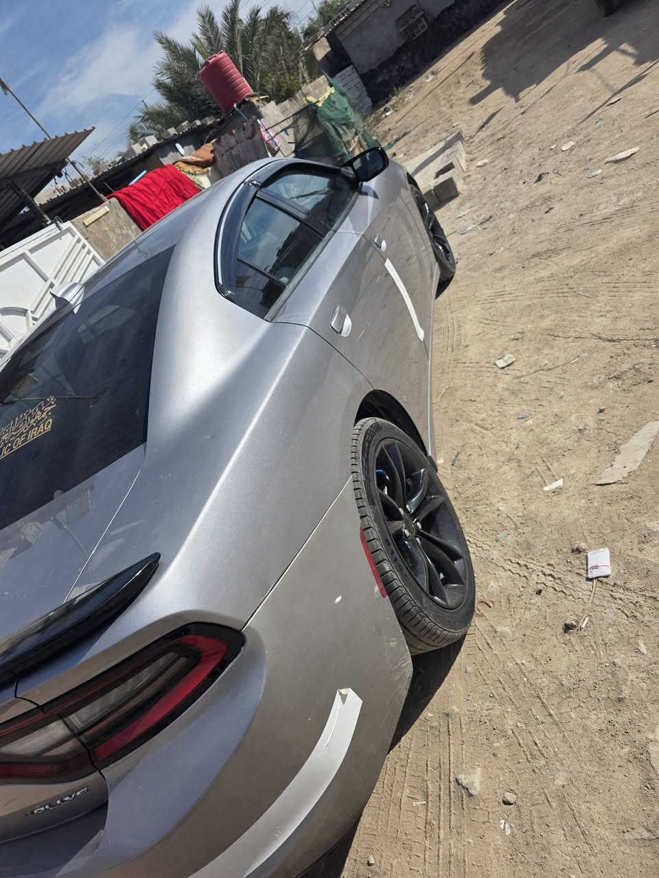 جارجر مديل 2017السيارة بااسمي سنوية جديدة حدادية جديده وتخم تاير جديد السيارة بمعنى الكلمه مال جناي مكاني البصرة السيارة جاهزة من كل شي السعر 160 وبيها مجال السيارة 6سلندر ماعدة تنتة رقم الهاتف *********** الي مو شراي لايتصل
