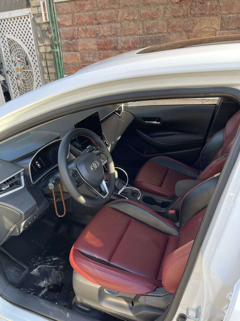 السلام عليكم ورحمه الله وبركاته 
تويوتا كورلا خليجي  هايبرد شكل امريكي
2024
مكفول من الصبغ والضربه
بدووون قطرة صبغ
محرك 1800
بصمه
 فتحه
داخل جلد
رقم بغداد
السعر 147
مكانها بغداد
للاستفسار ***********
