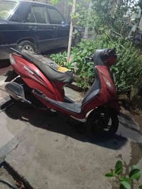 اخوان دراجه  TVS للبيع بدون اوراق  سعر 250 الف  مكاني بغداد  حي القاهر...