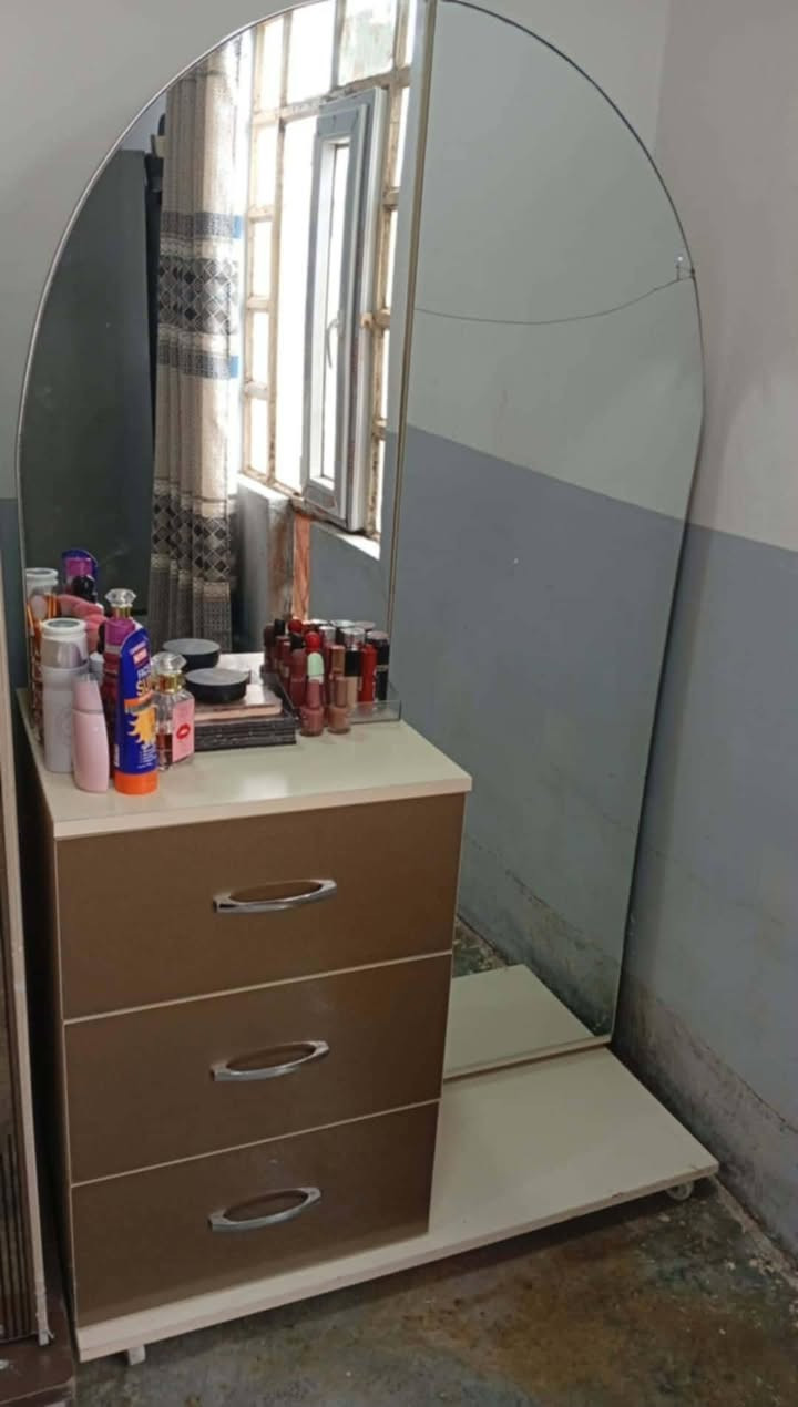 غرفه نوم تركي للبيع السعر300

تعليق مردود 🌹📌


**إذا كنت صاحب هذا الإعلان وتريد حذفه لأي سبب، رجاءا أرسل رسالة إلى الدعم الفني**