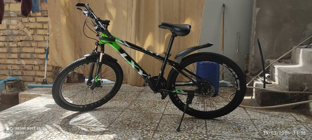 بايسكل جبلي نظيف استخدام قليل
السعر 120 وبي مجال


**إذا كنت صاحب هذا الإعلان وتريد حذفه لأي سبب، رجاءا أرسل رسالة إلى الدعم الفني**