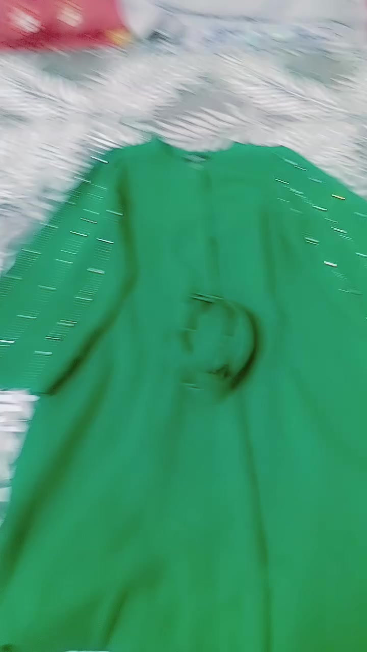 سلام عليكم بنات ملابس جديده وباسعارمناسبه وقياستهم ليحب يعلق اطب خاص بس لجاد رجاء لان اصلا تخفيض وحلوات وكشخه واكو توصيل بضاعه كله صيفيه


**إذا كنت صاحب هذا الإعلان وتريد حذفه لأي سبب، رجاءا أرسل رسالة إلى الدعم الفني**