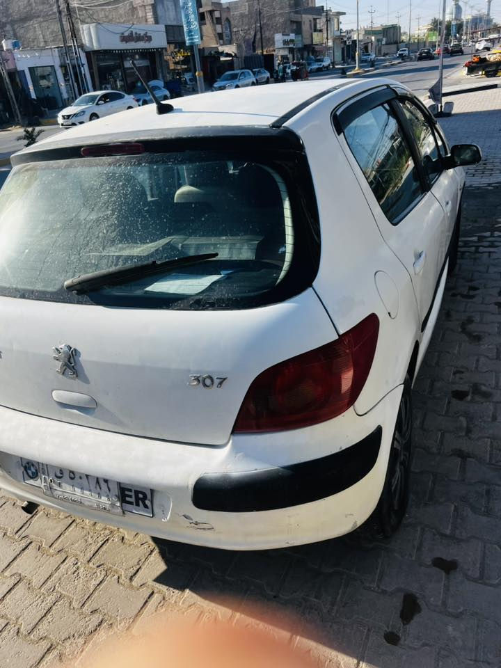 للبيع السعر 32.   ***********
