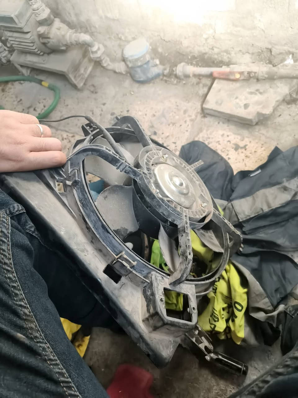 السلام عليكم للبيع مروحه سايبه عل فحص رايدهه ب٢٥ مكاني بغداد شارع مغرب


**إذا كنت صاحب هذا الإعلان وتريد حذفه لأي سبب، رجاءا أرسل رسالة إلى الدعم الفني**