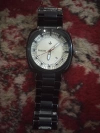 ساعة رادو • ساعة الترا • اصليه