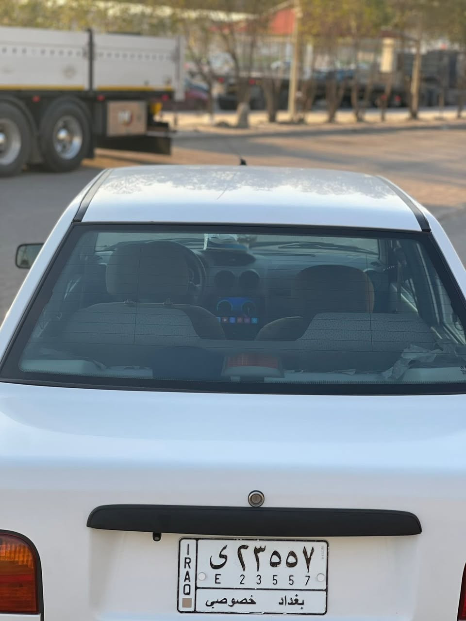 السلام عليكم الطيبين سايبه للبيع مديل 23المكان بغداد الجديدة بسمي تحويل ثاني يوم مكفوله فقط بارد بل جاملغ الخلفي عله كد شبر الباقي السيارة كلها مكفوله 
السعر 70 وبيها مجال رقم الهاتف ***********
