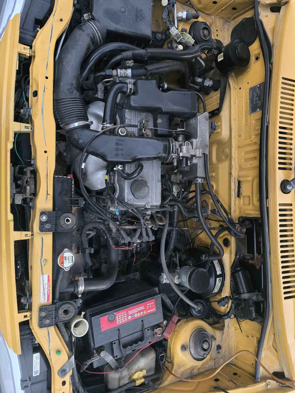 السلام عليكم سايبه مديل 2015 مكفوله كفاله
عامه سنويه جديده رقام جديده
ماشيه 150 
 شرط سونار التبريد منقص غاز مكانها
البلديات قرب ملعب صناعه
رقم بغداد ***********
