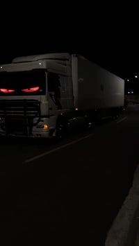 🚛✨ السلام عليكم ورحمة الله ✨🚛  🔥 وصلت حديثاً — نشرة عيون للتريلات والس...