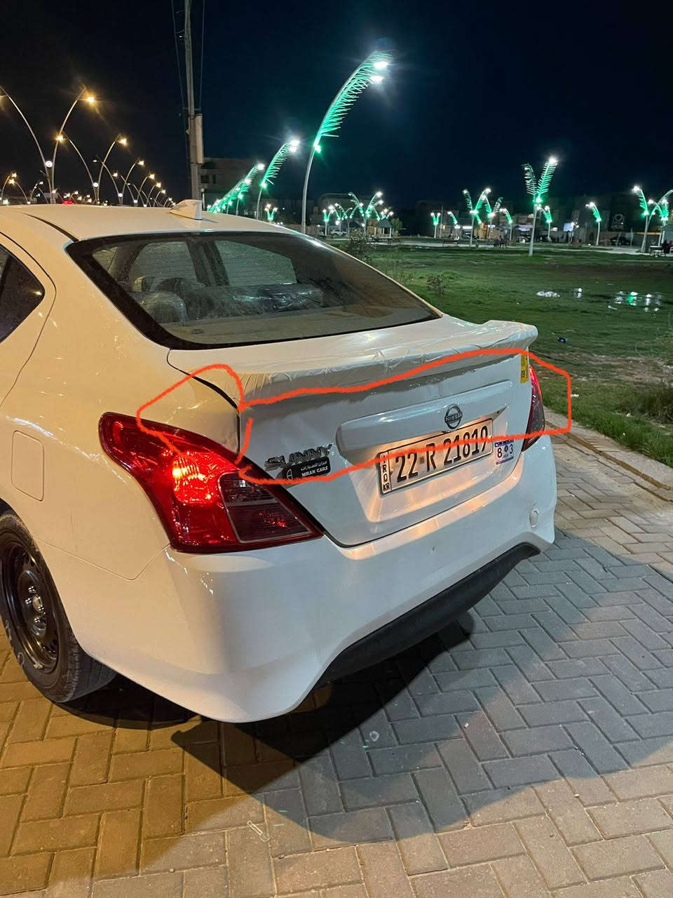 صني ابو البليته زركه موتيل 25 بيه بارت كما موضح بلمنشور والباقي مكفول ماشيه 18الف وقلبل لزياته ملاحضه سياره متوشمه كامل سعر 120 رقم الهاتف *********** عنوان البصرة القبله سوك الجبير
