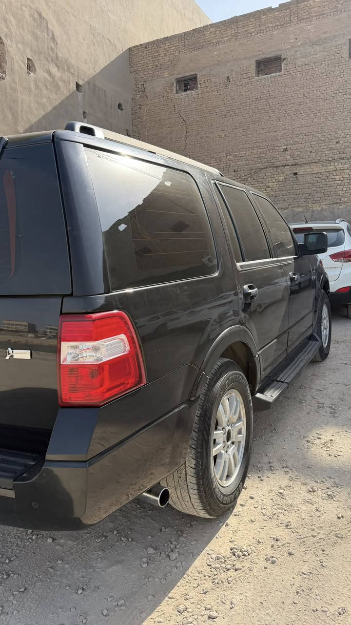 فورد اكسبديشن
موديل 2011 وكالة نيڤا كفاله
كير ومكينه كفاله 
XLT
شاشة كامره 
داش كام
منظومة غاز
كتاب تضليل 
باسمي السياره 
مكاني بابل حله
بيع او مراوس موديل اعلى 
***********
السعر 150قفل

