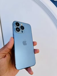 ايفون 13 برو • ١٢٨ • مبدل فقط