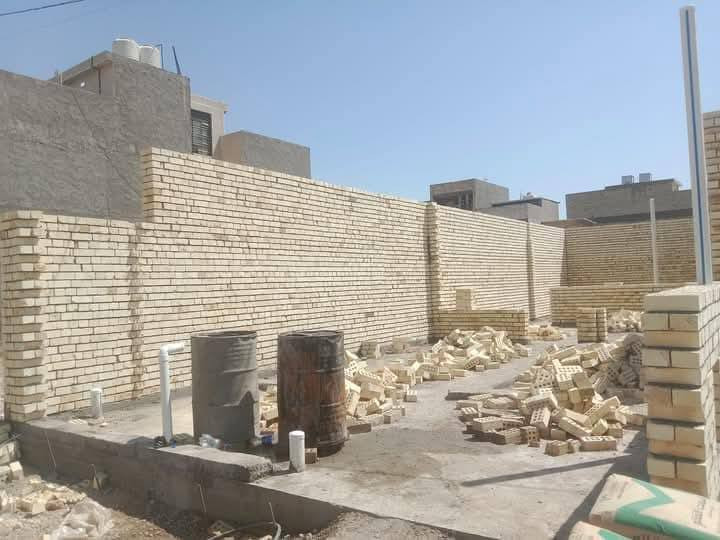 السلام عليكم خلفه بناء
نظافه والتزام باالعمل 
اشتغل على الدبل اوقطعي 
العنوان بغداد الكرخ 
اتصل ودلل ***********
متواجد على وتساب
